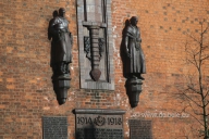 kriegerdenkmal-petrikirche_1200